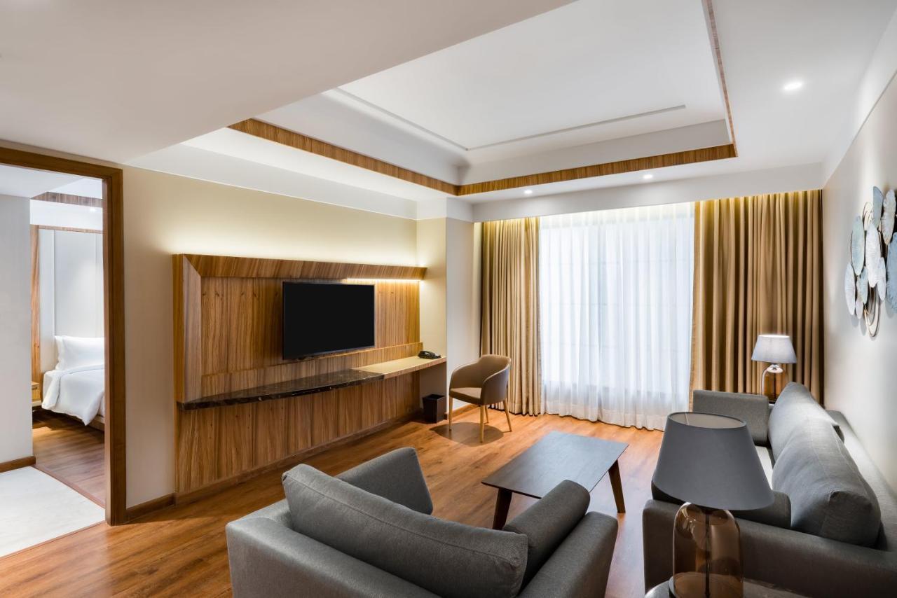 Hotel Radisson Bhópál Exteriér fotografie