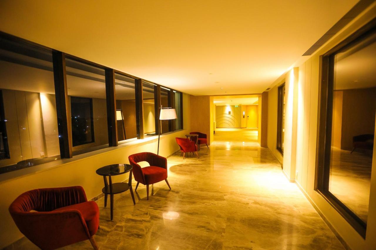 Hotel Radisson Bhópál Exteriér fotografie
