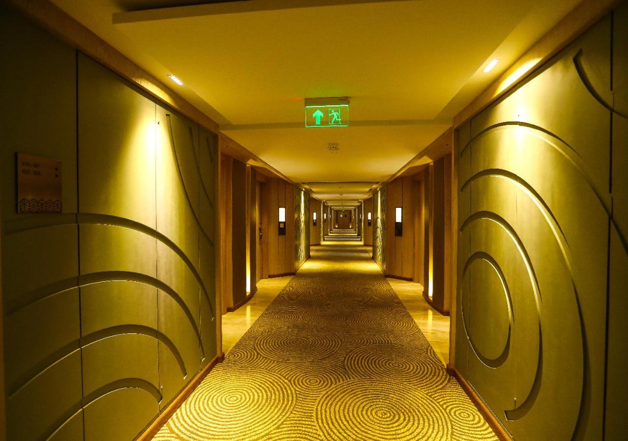 Hotel Radisson Bhópál Exteriér fotografie