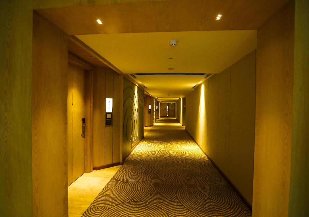 Hotel Radisson Bhópál Exteriér fotografie