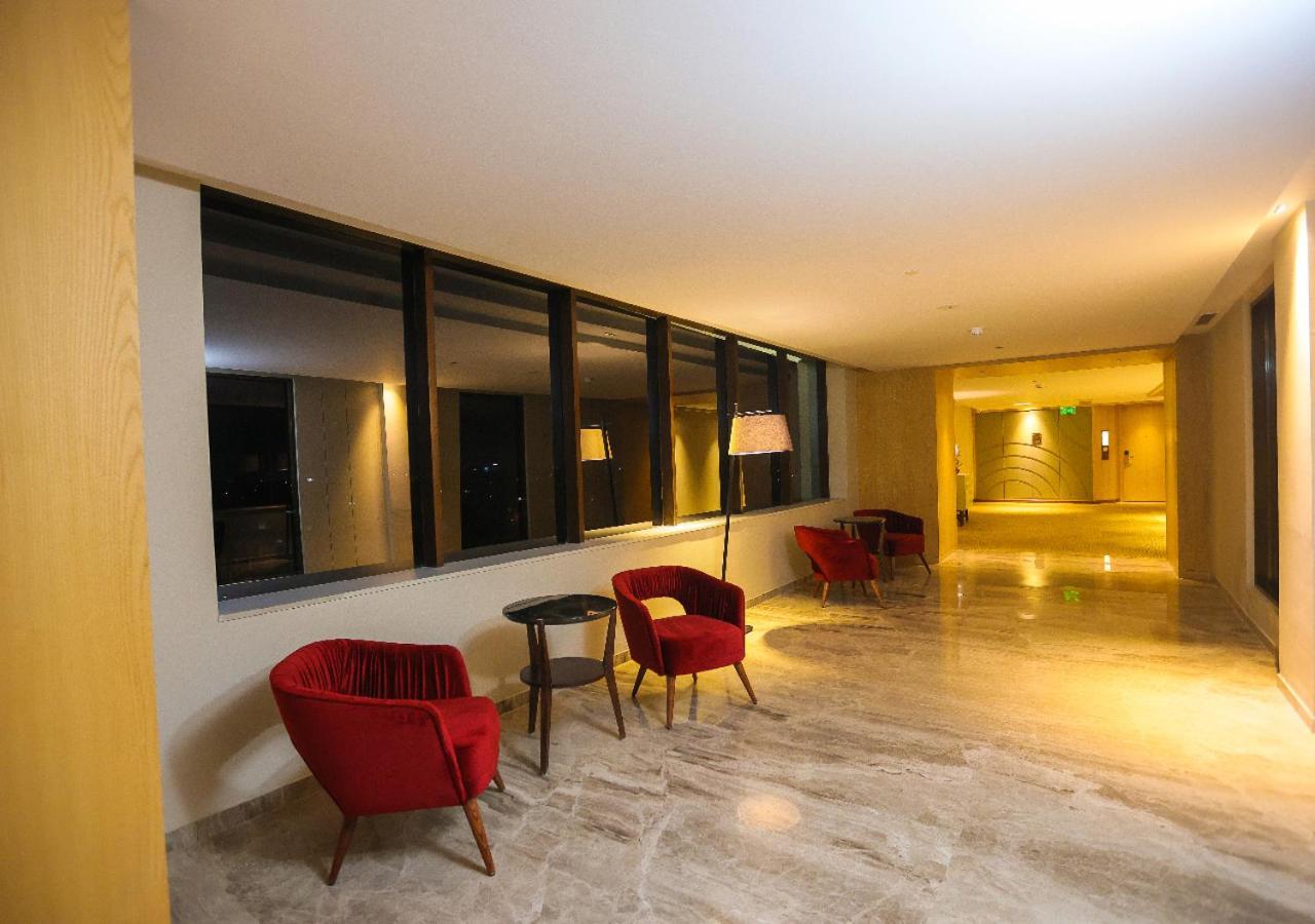 Hotel Radisson Bhópál Exteriér fotografie
