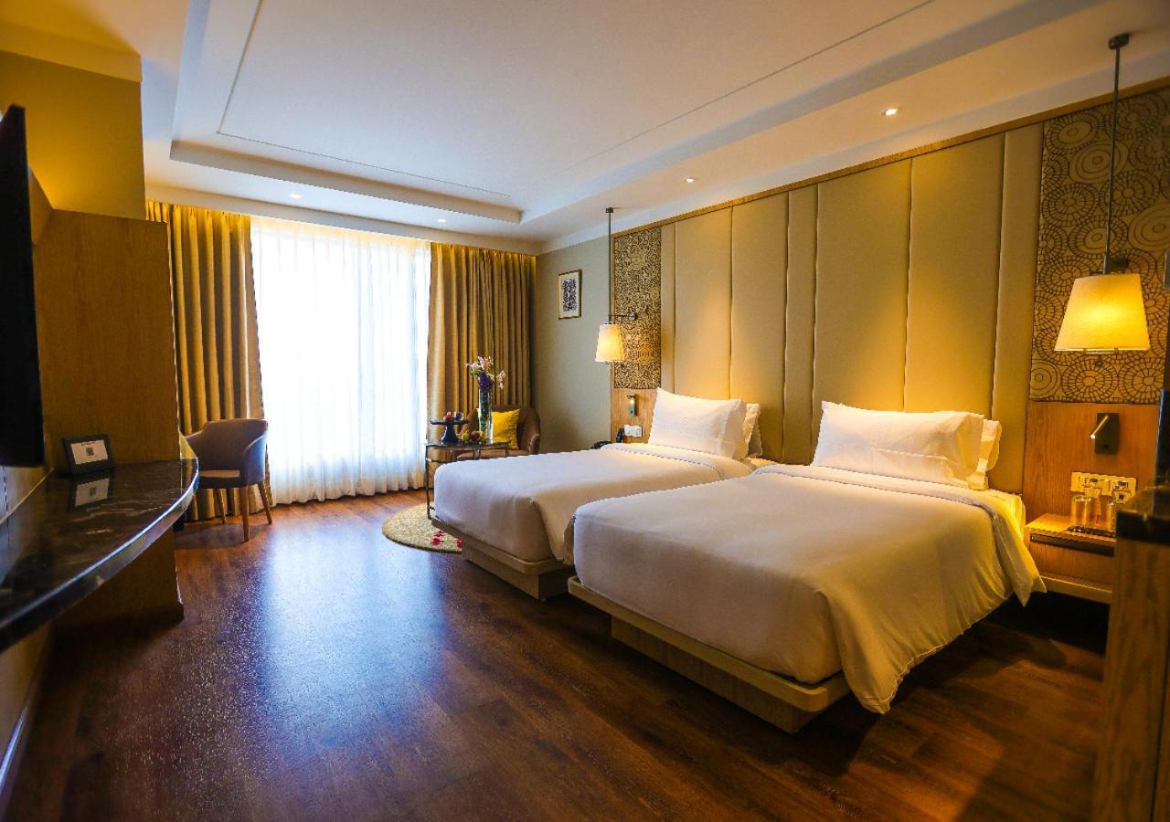 Hotel Radisson Bhópál Exteriér fotografie